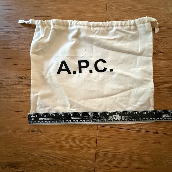 New A.P.C dust bag - Picture 4 of 5